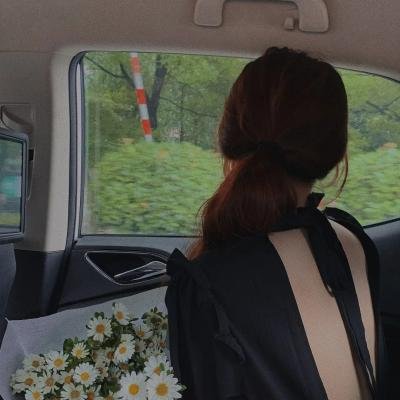 明星离婚传闻发律师函却引出更多实锤，服务器被挤瘫痪，连日来持续发酵